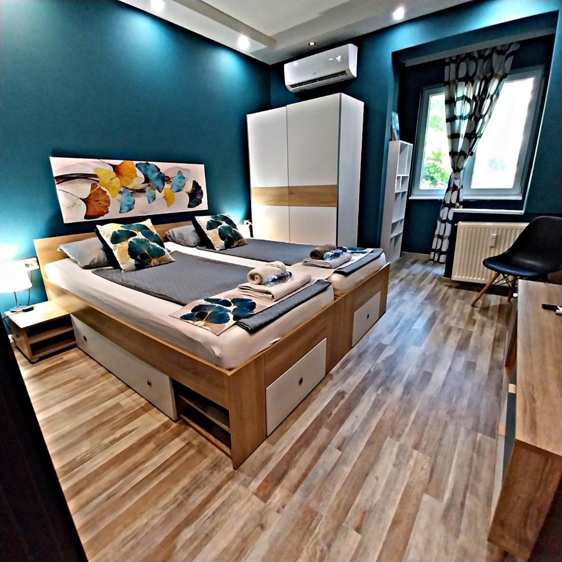 Heart Of Sofia Residence Bagian luar foto